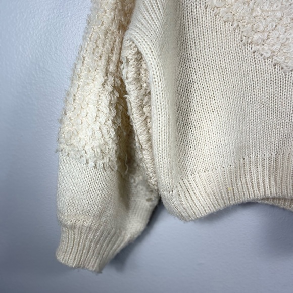 Poly Brand Beige Balloon Sleeves Fuzzy Soft Sweater - Picture 9 of 11